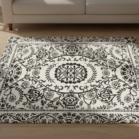 Elegant Floral Rug